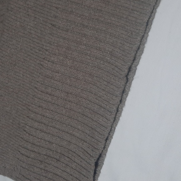 Banana Republic gray/tan short sleeve cowl neck sweater size XL - Picture 4 of 7